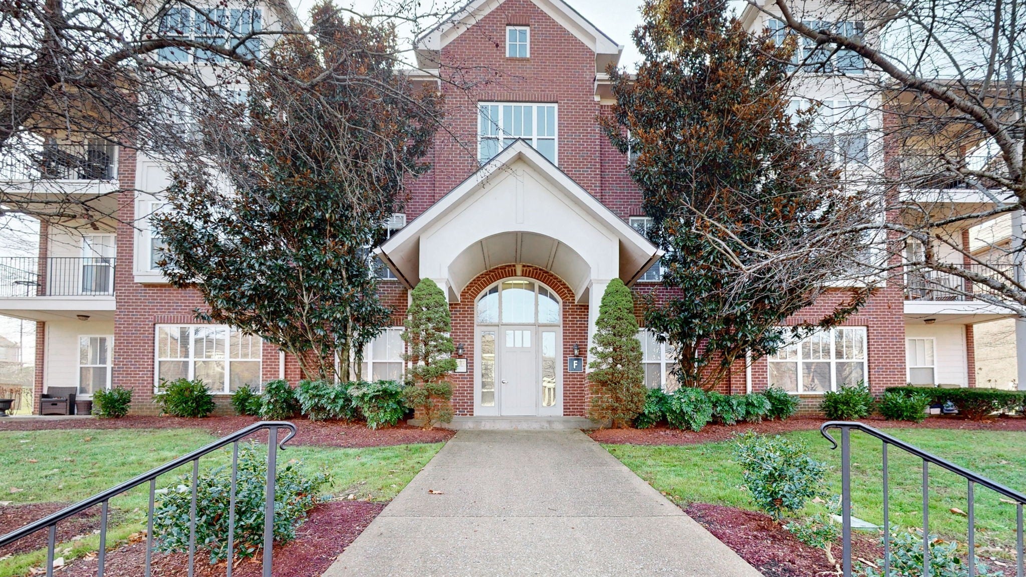 Photo of Listing #3073818