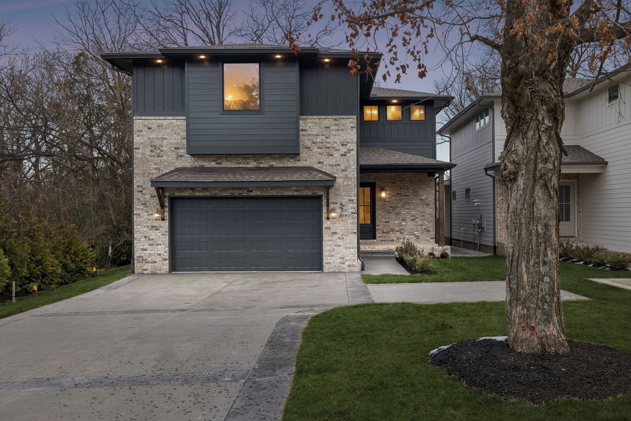 Photo for MLS 3073917 in 576 Watsonwood Dr Nashville, TN - 37211