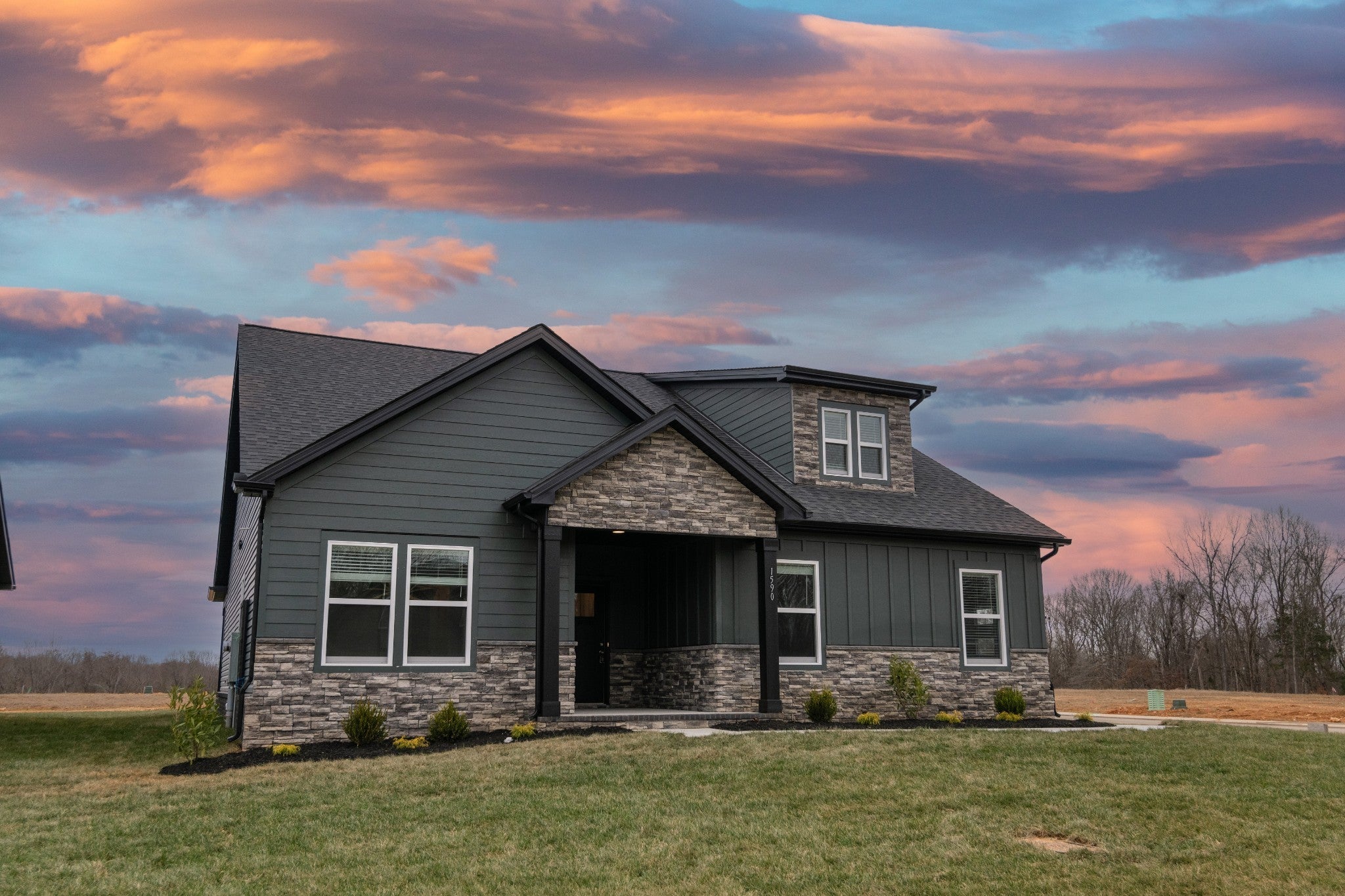 Photo of Listing #3073925