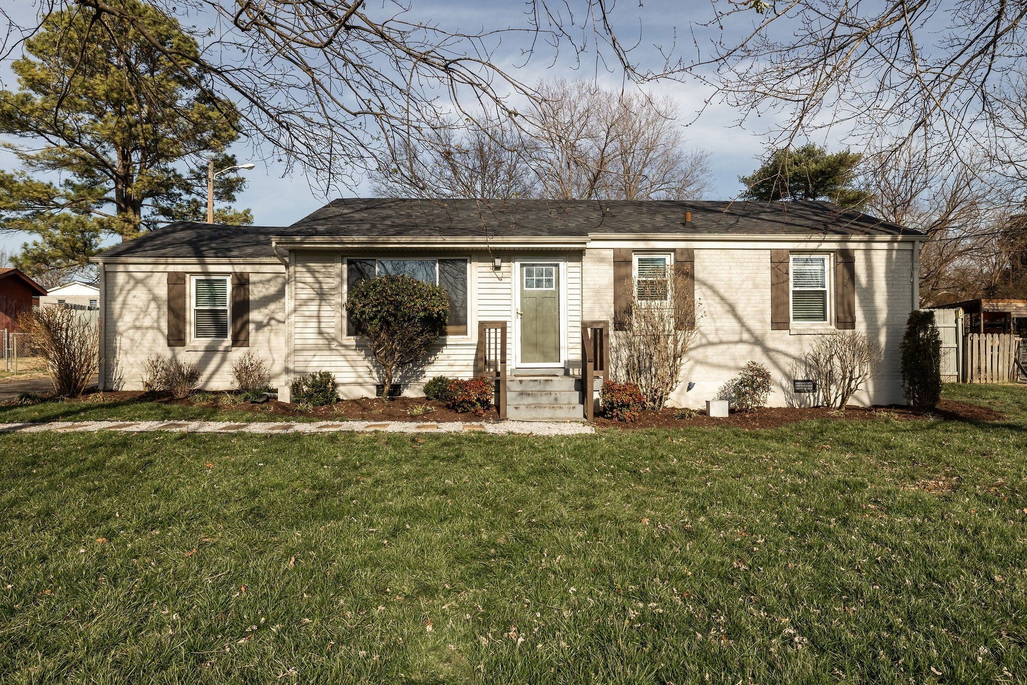 Photo of Listing #3074051