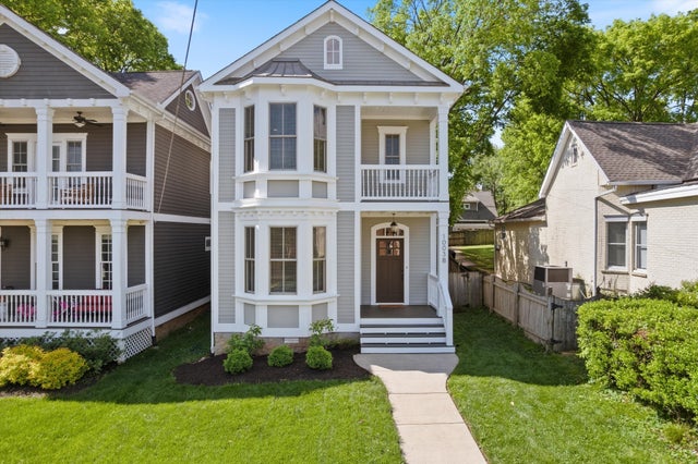 1003b Caruthers Ave, Nashville