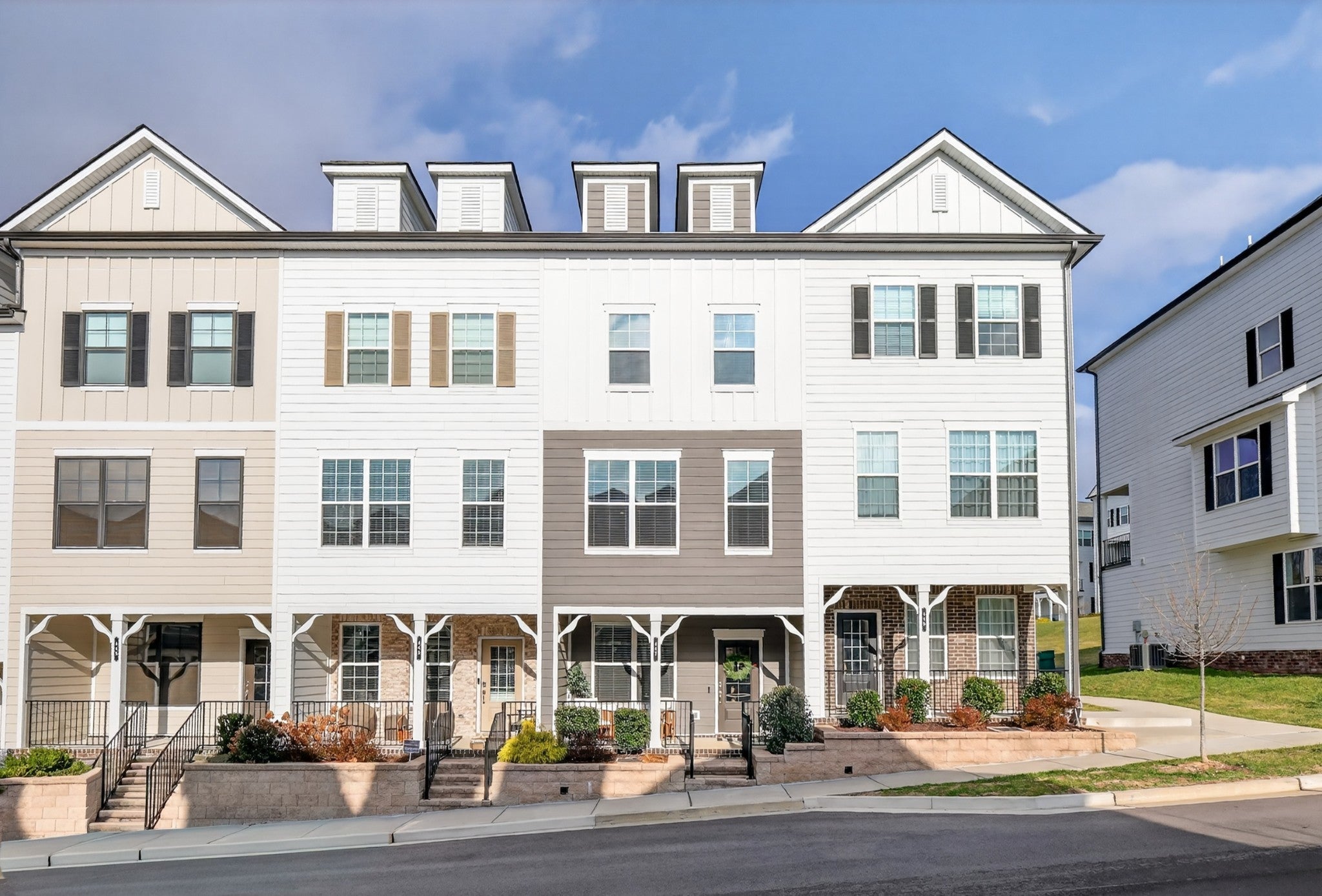 Photo of Listing #3078522