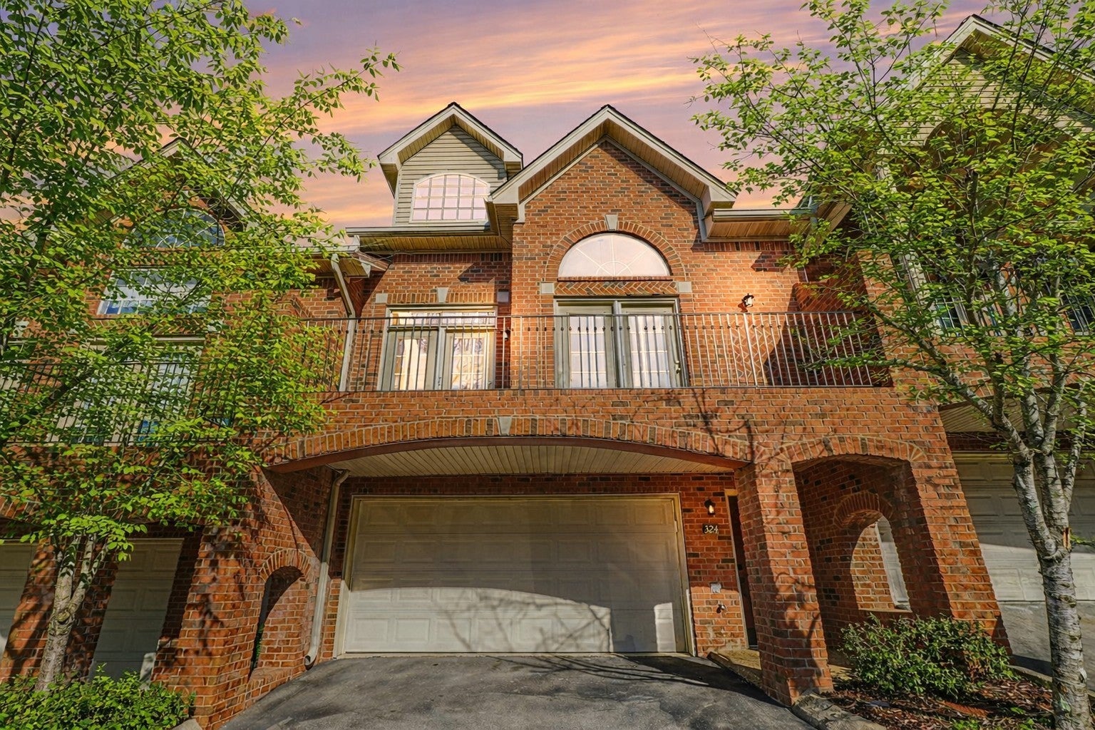 Photo of Listing #3078562