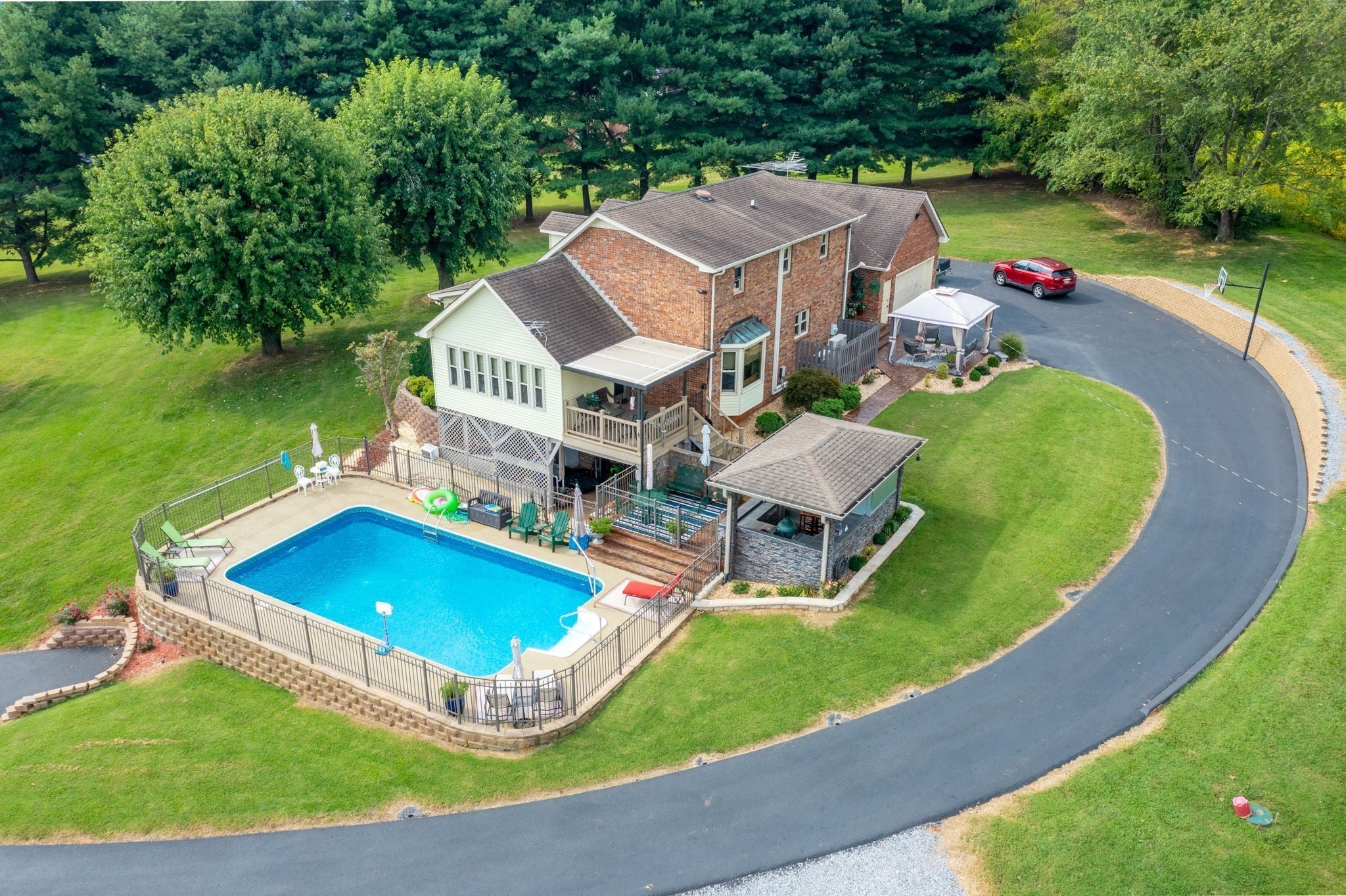 Photo of Listing #3079012