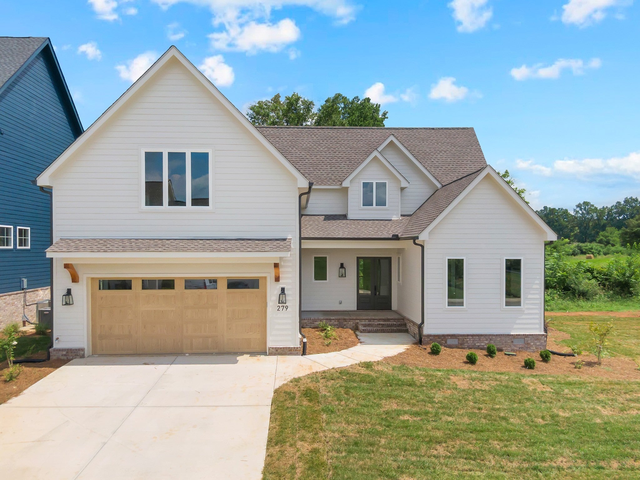 Photo of Listing #3079153