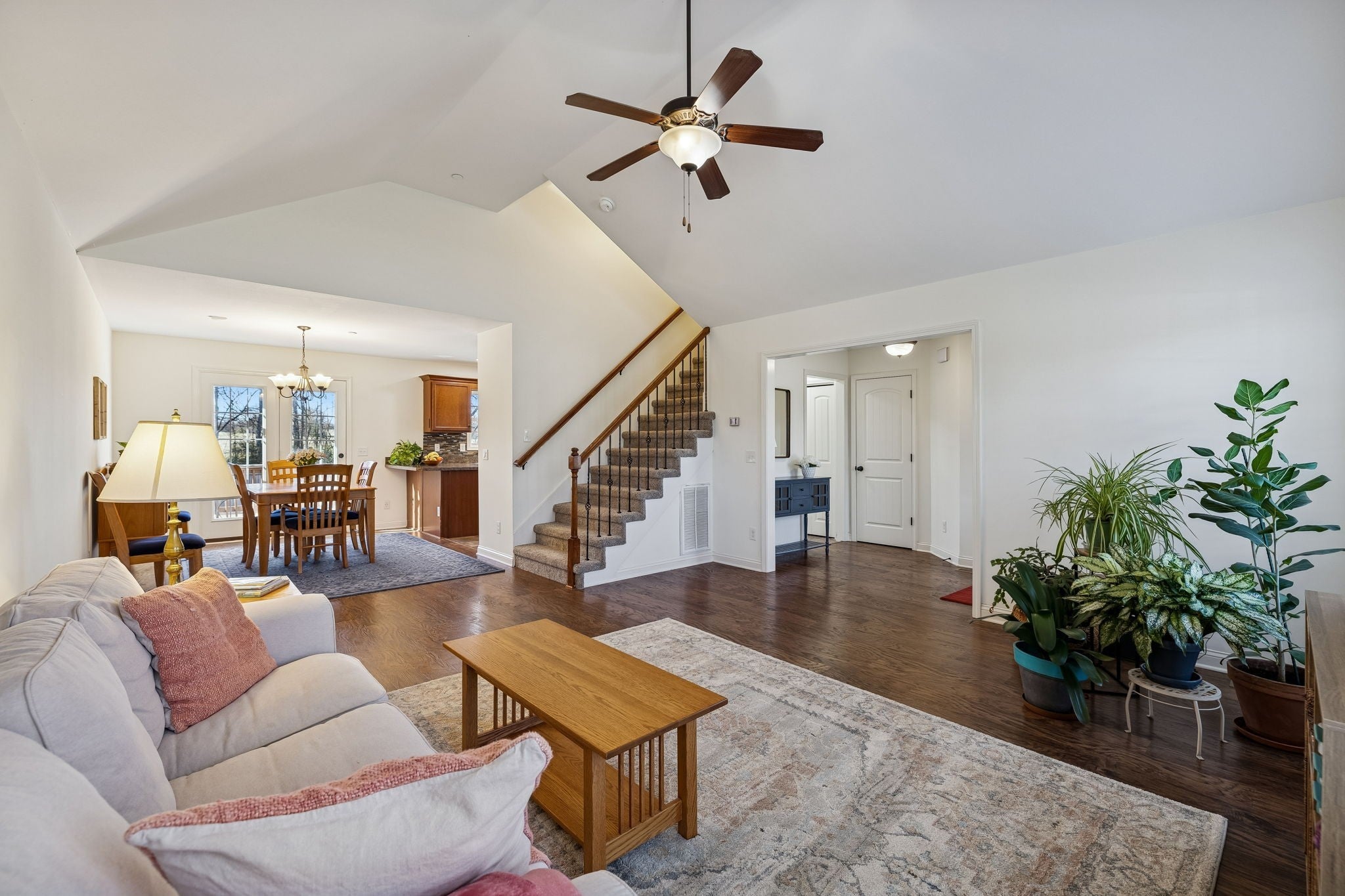 Photo of Listing #3079171