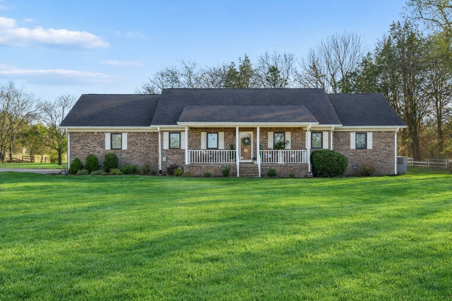 Photo of Listing #3079225