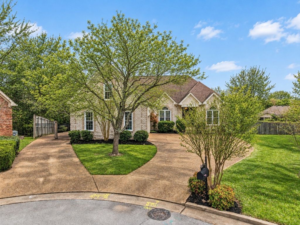 132 Windchase Run, Hermitage