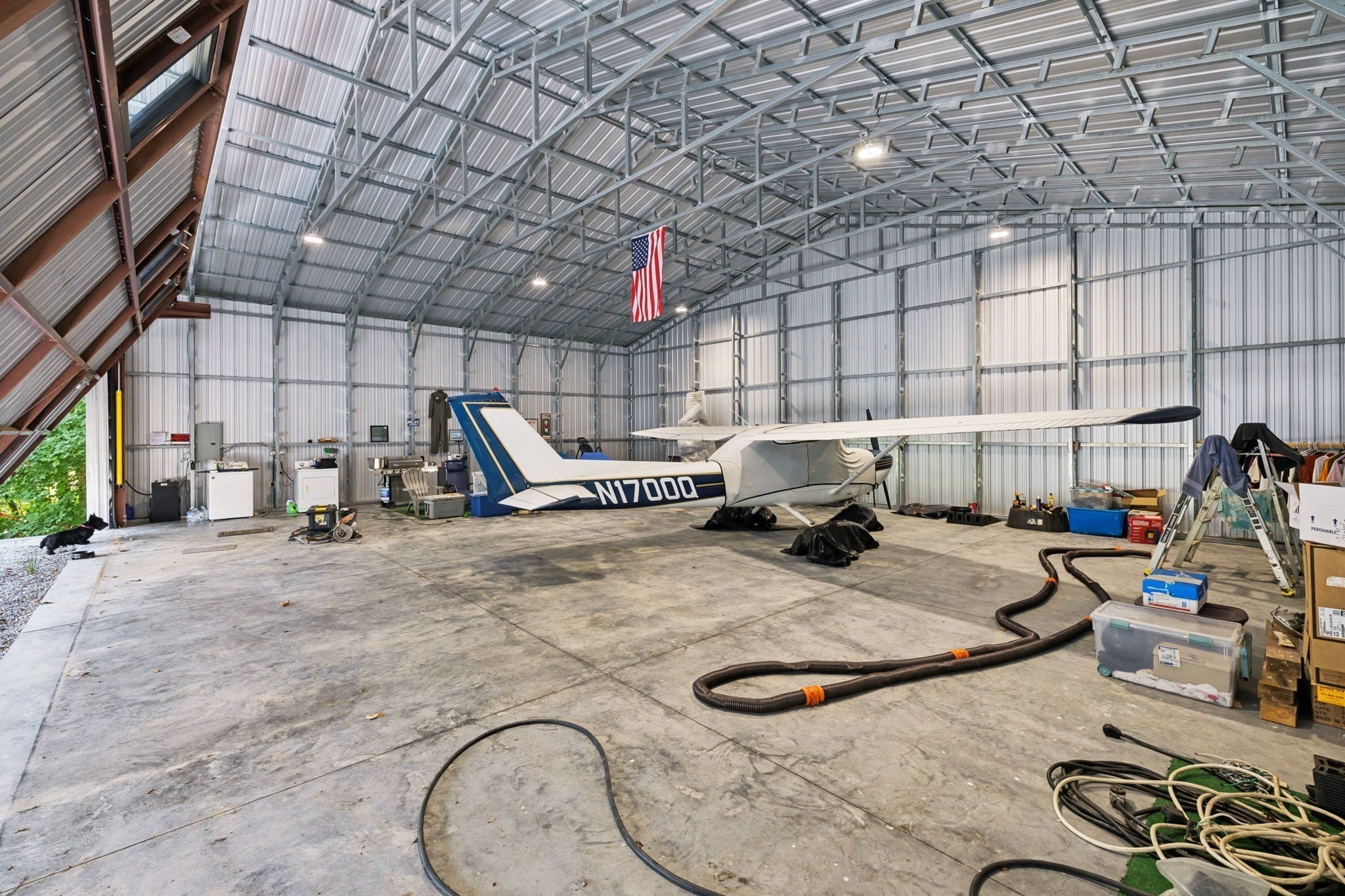 Photo of Listing #3079312