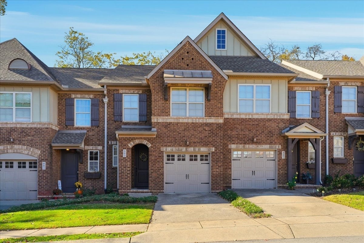 Photo of Listing #3079350