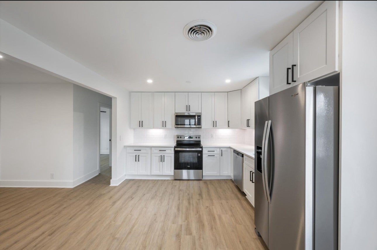 Photo of Listing #3079440