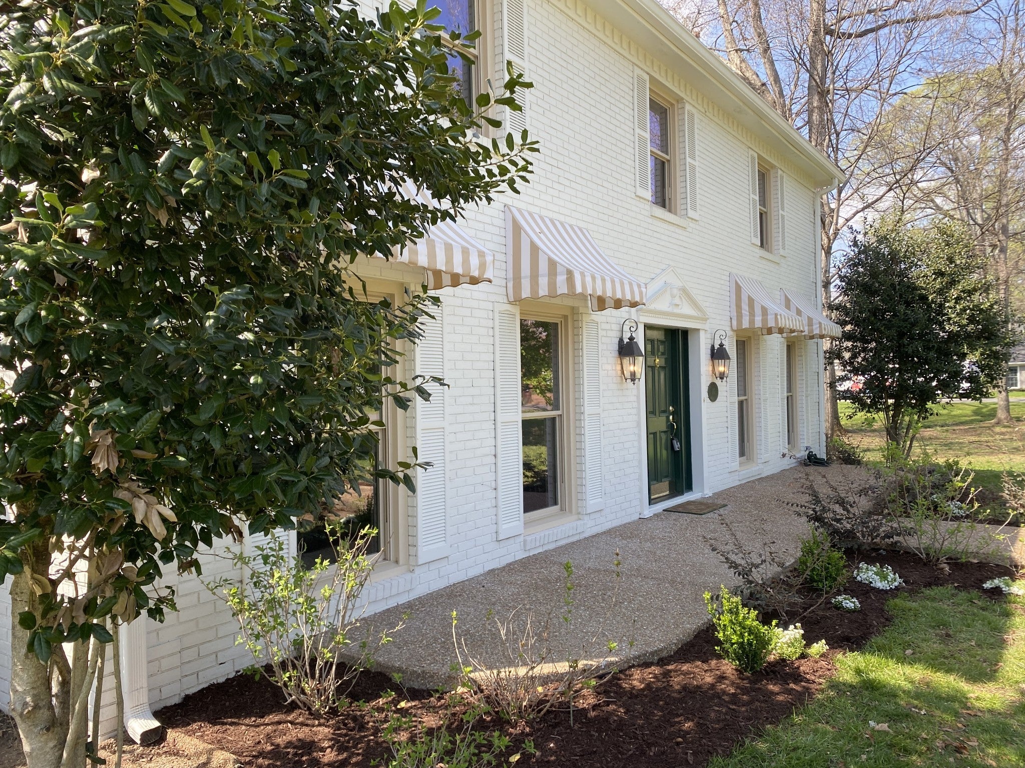 Photo of Listing #3079561