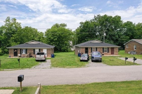 Photo of Listing #3079618