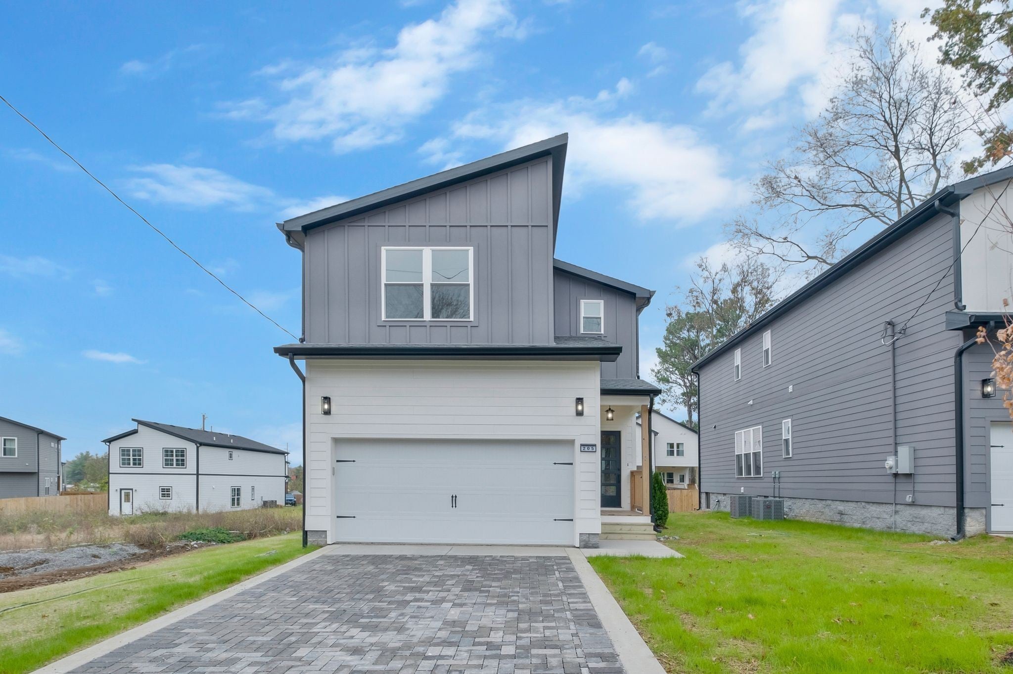 Photo of Listing #3079622