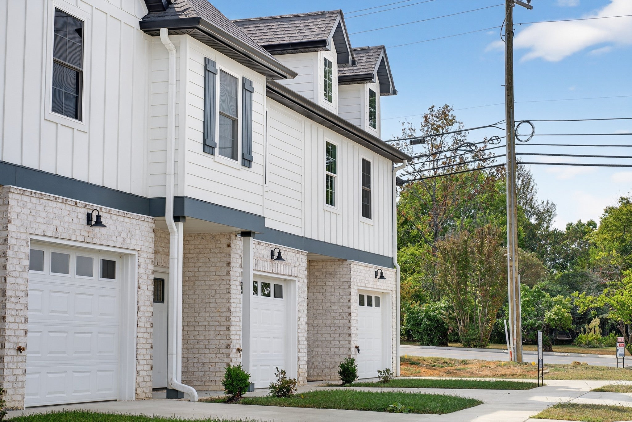 Photo of Listing #3079663