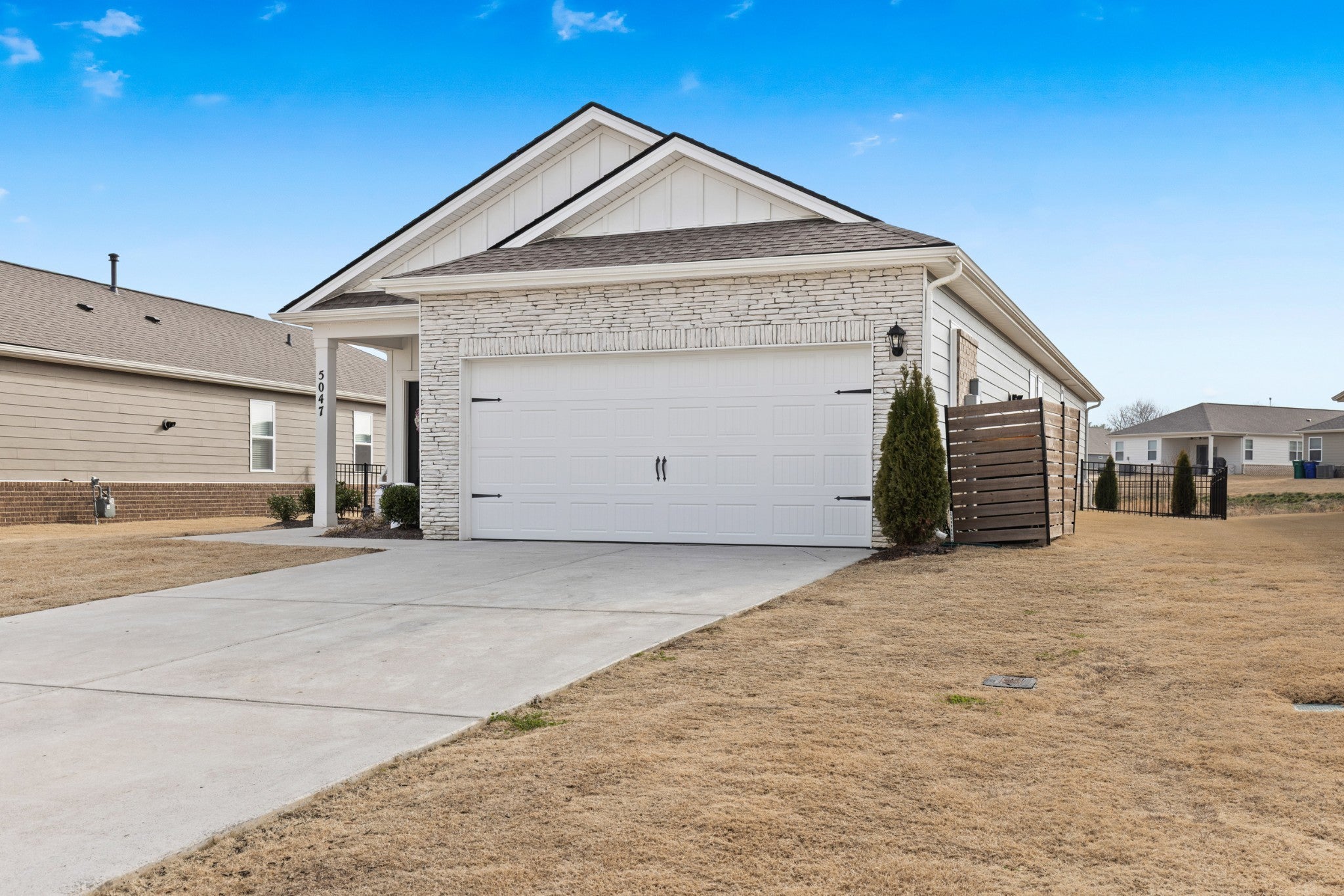 Photo of Listing #3079677