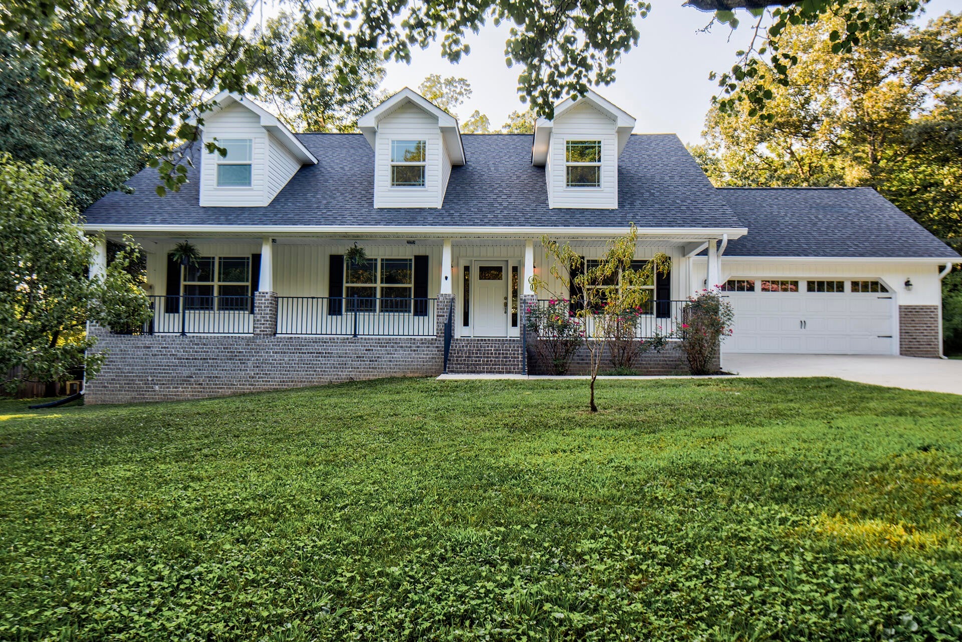 Photo of Listing #3079842