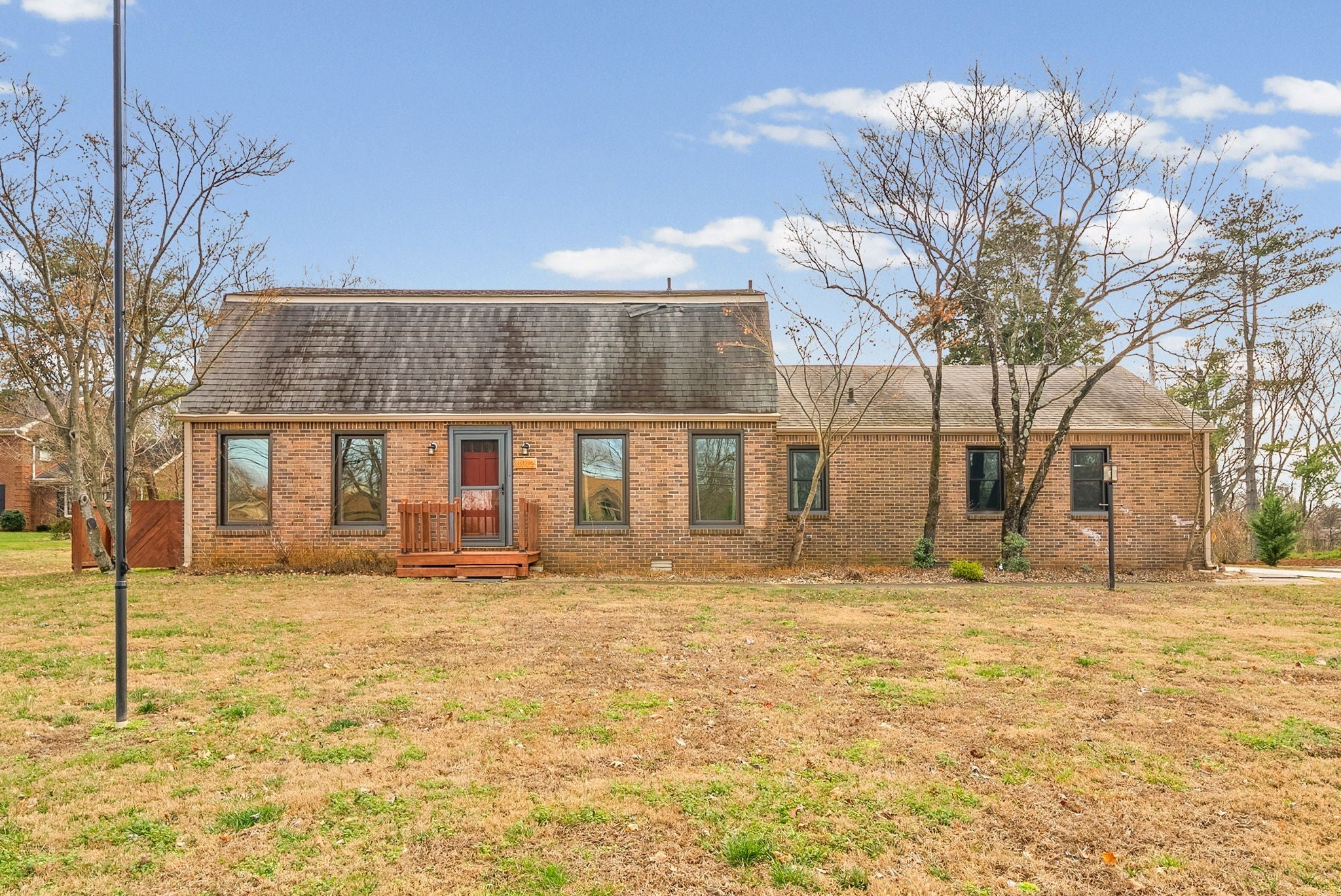 Photo of Listing #3079984