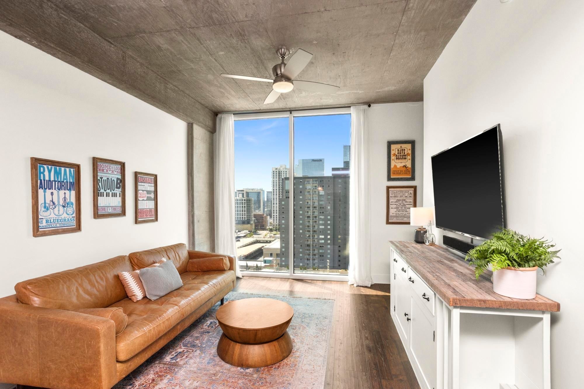 Photo of Listing #3079989