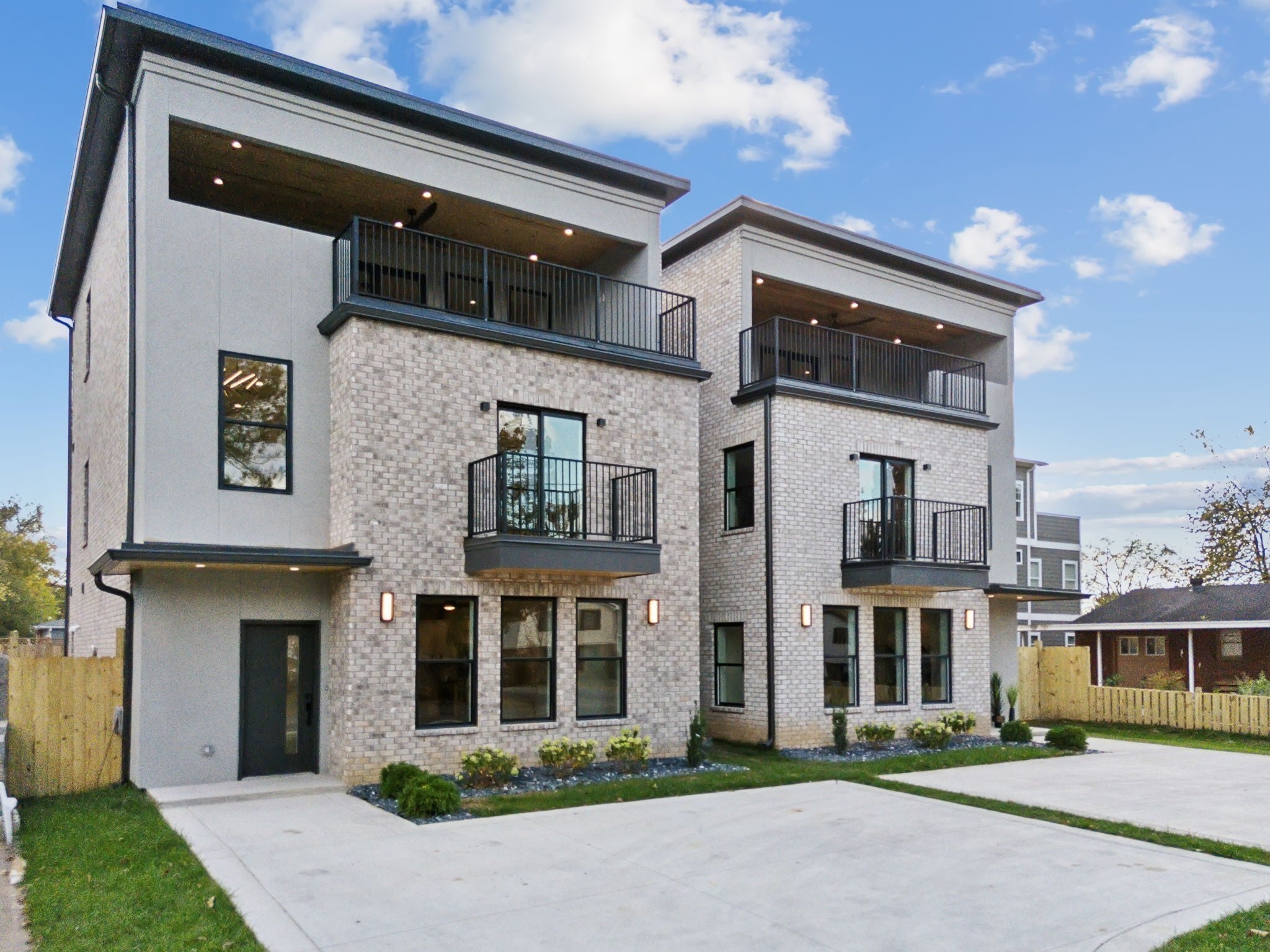 Photo of Listing #3080145