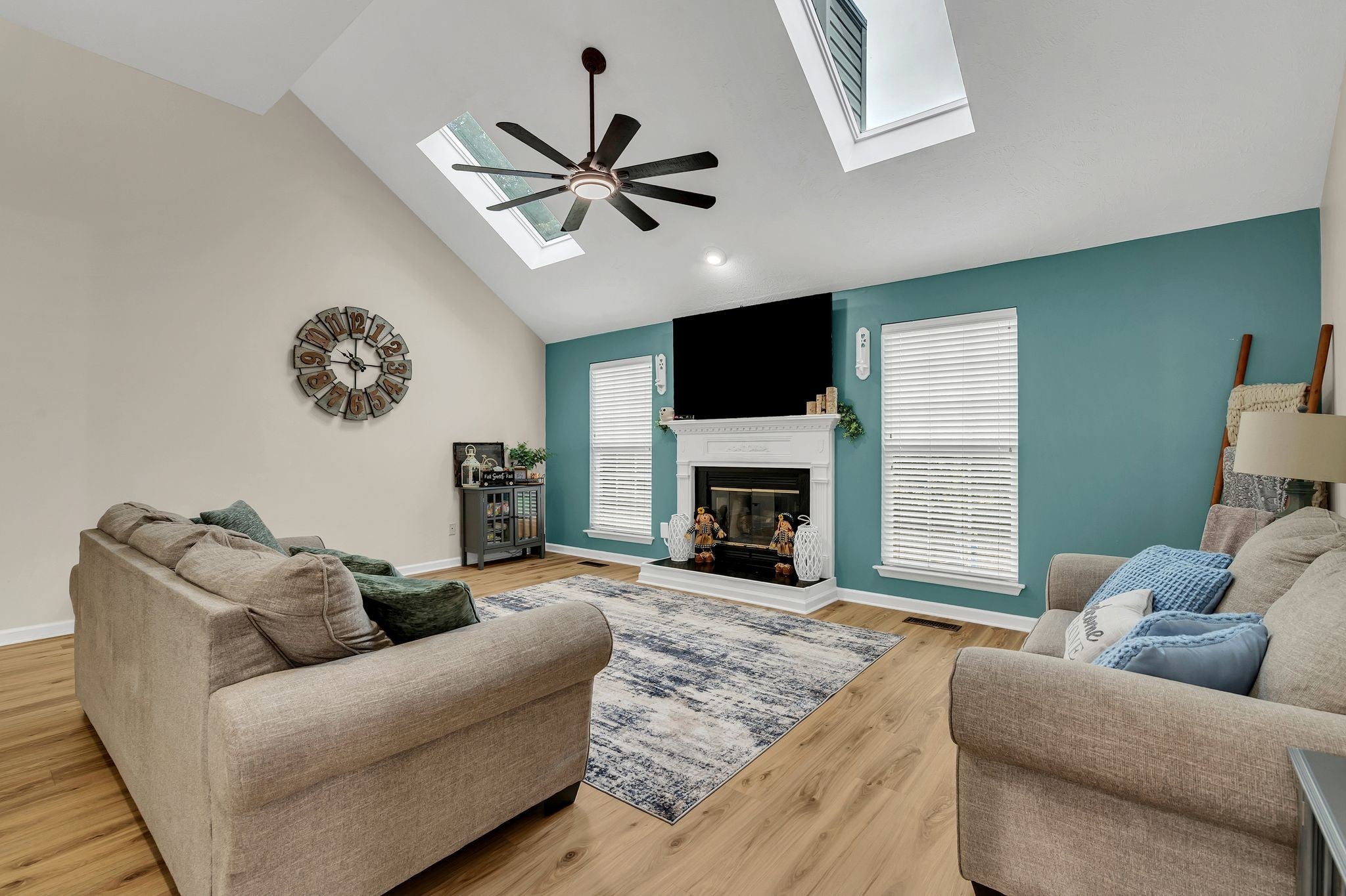 Photo of Listing #3080205