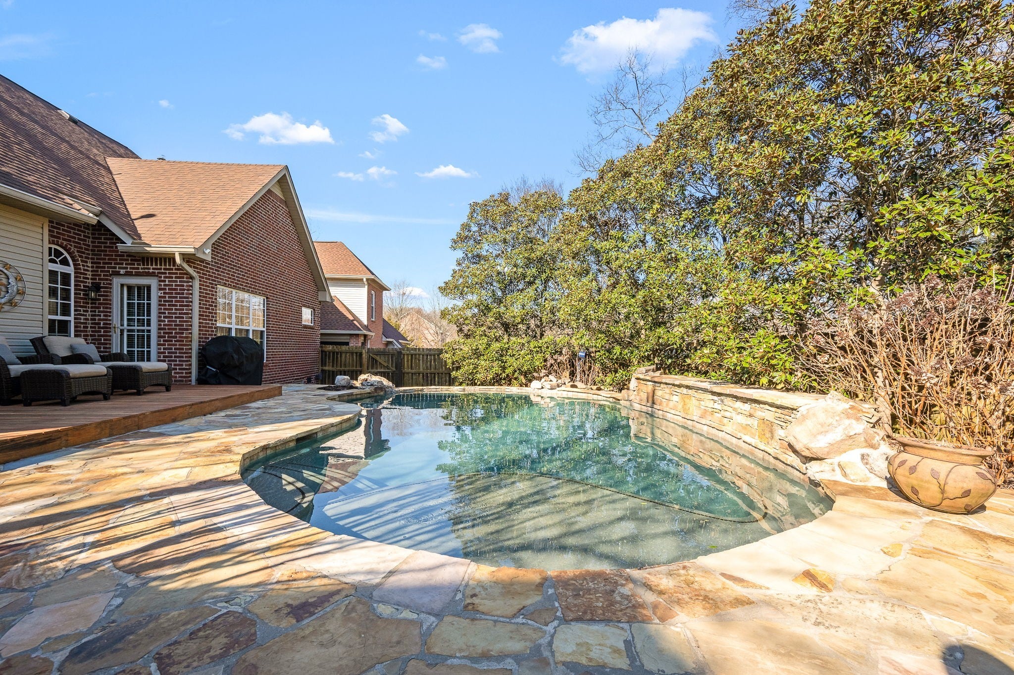 Photo of Listing #3080333