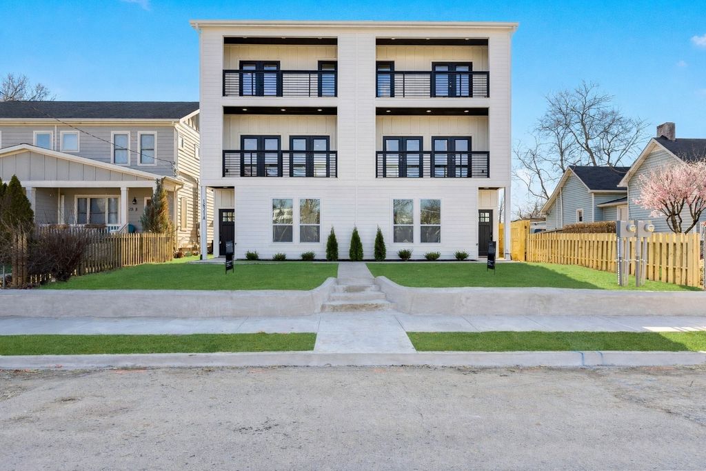 1621 9th Ave N A, Nashville