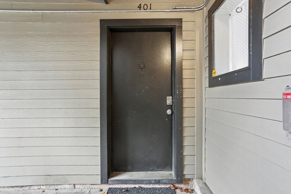 401 Summit Ridge Pl 401, Nashville