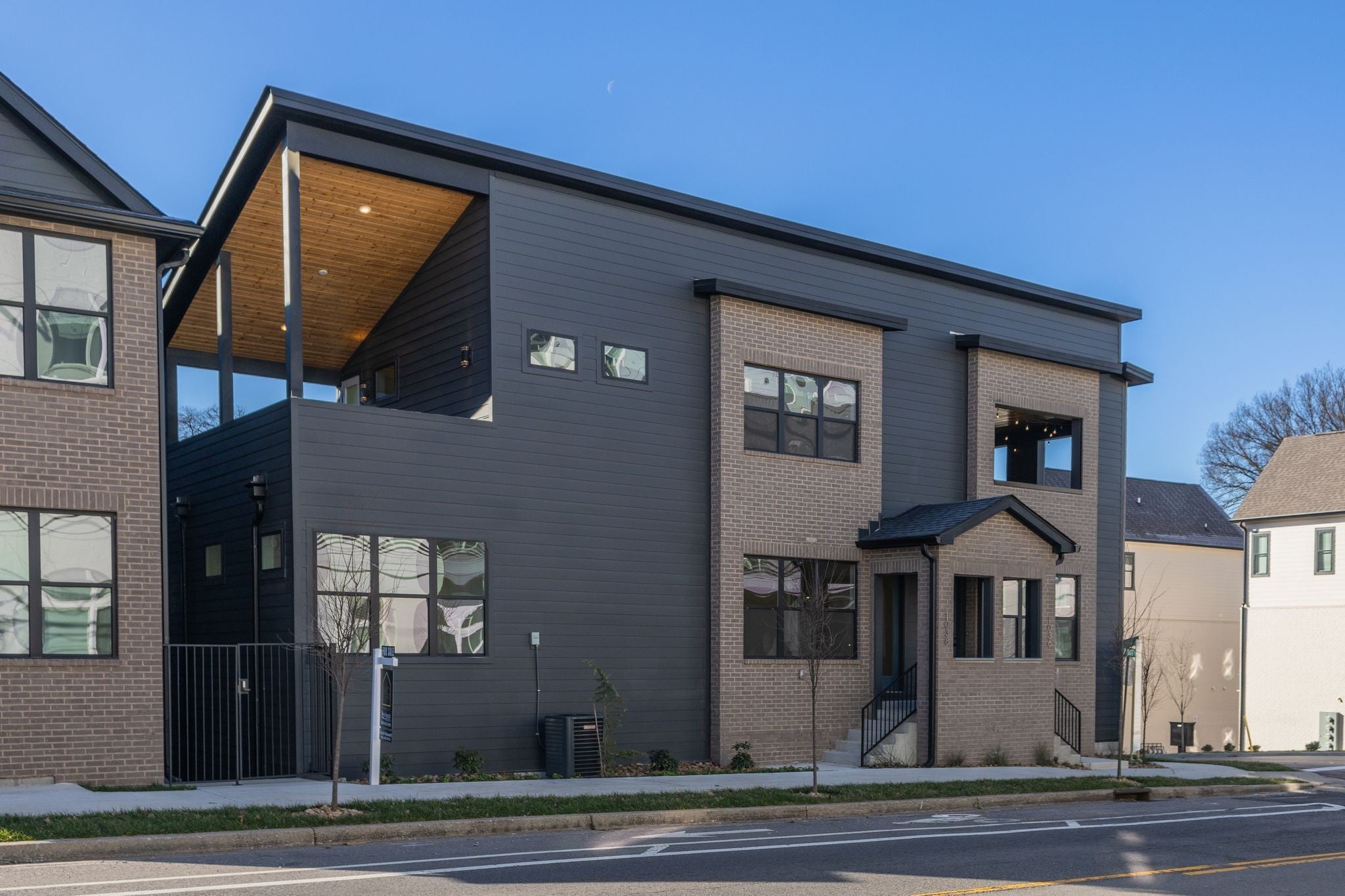 Photo of Listing #3093194