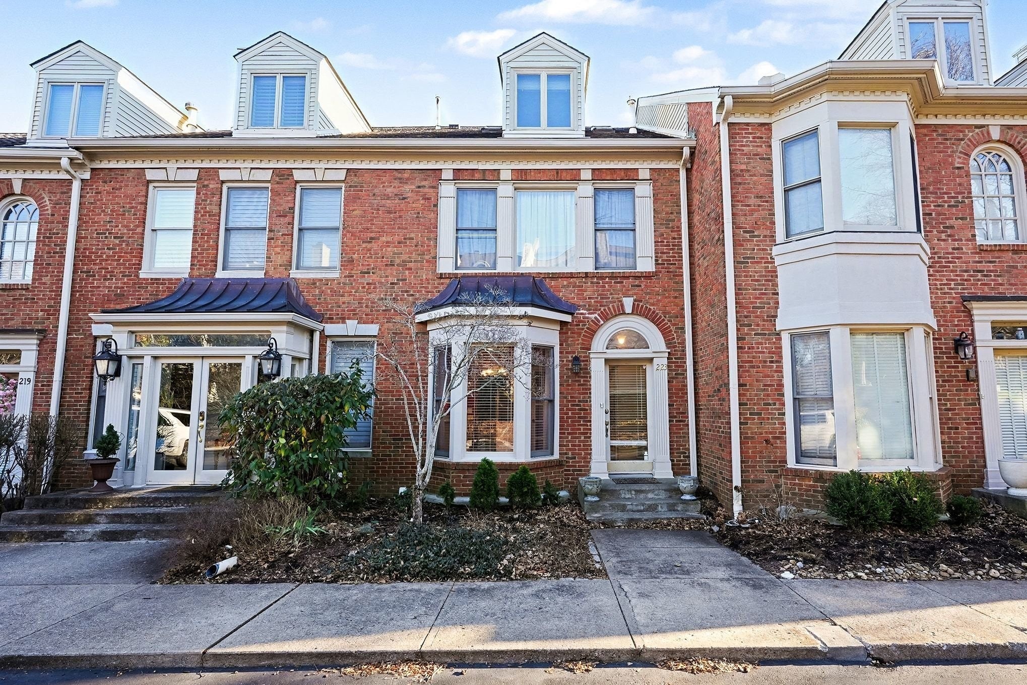 Photo of Listing #3093201