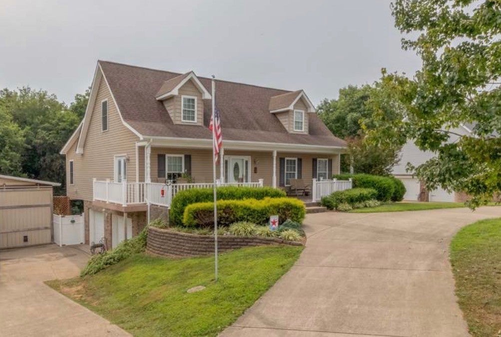 Photo of Listing #3093231