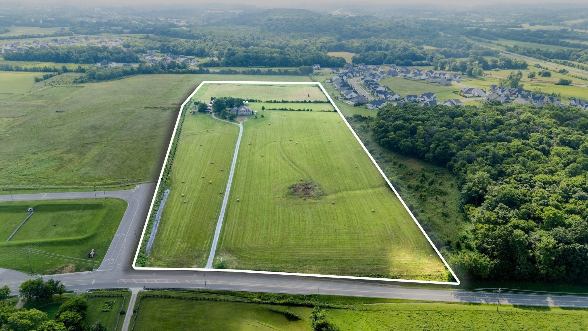 Photo of Listing #3093237