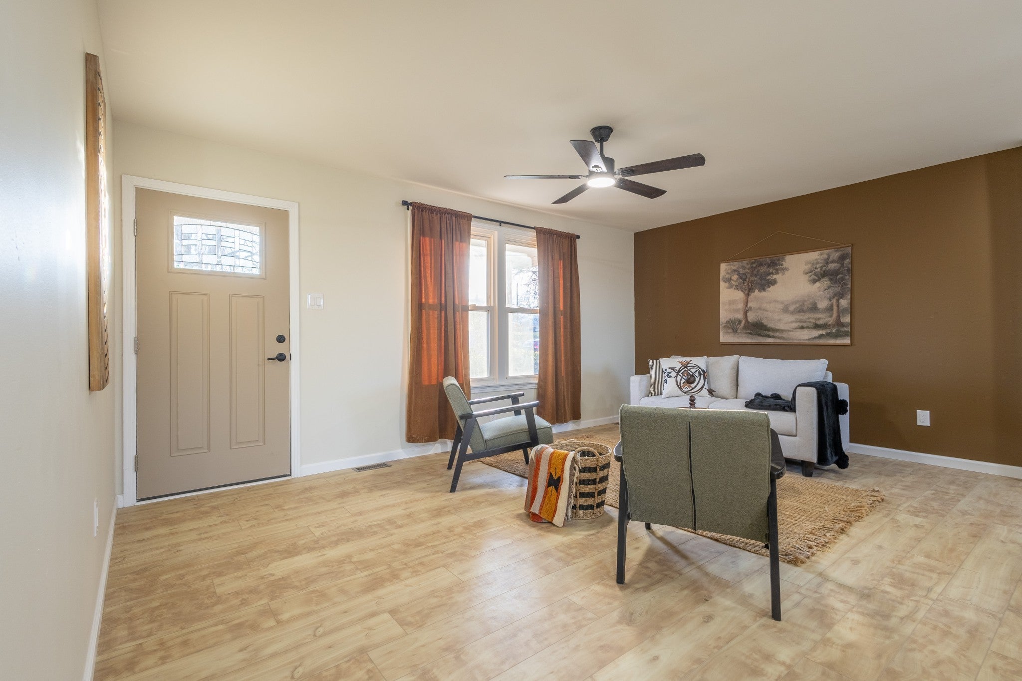 Photo of Listing #3093320