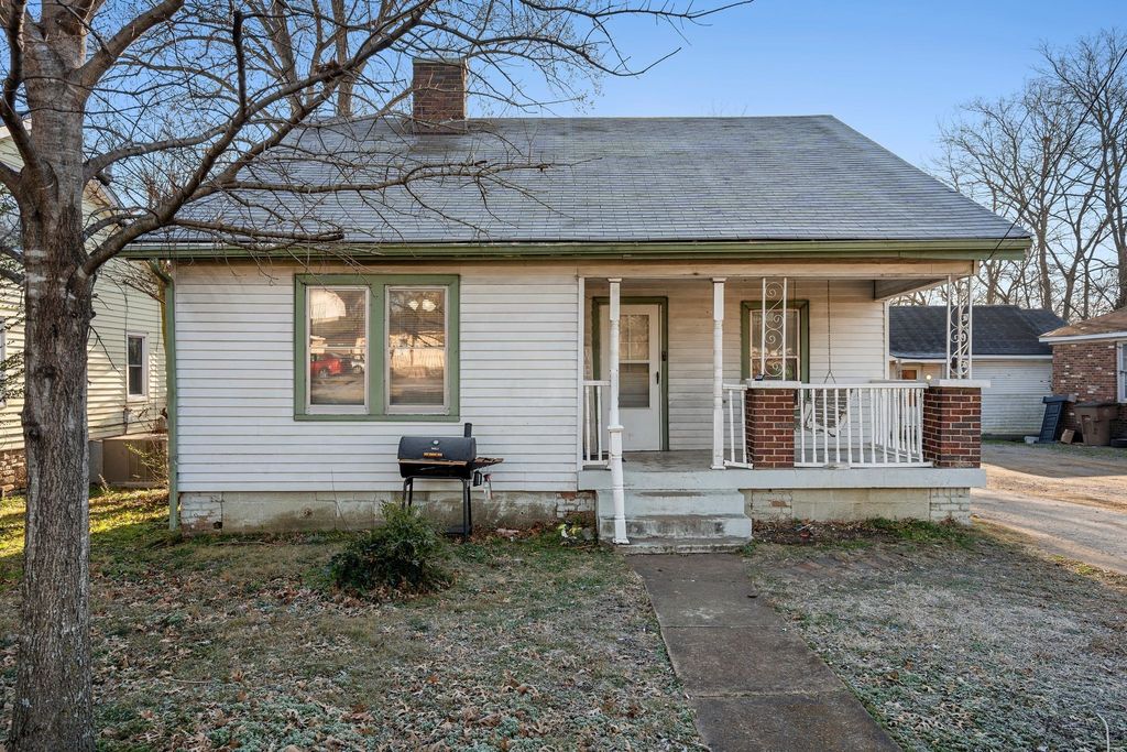1710 County Hospital Rd, Nashville