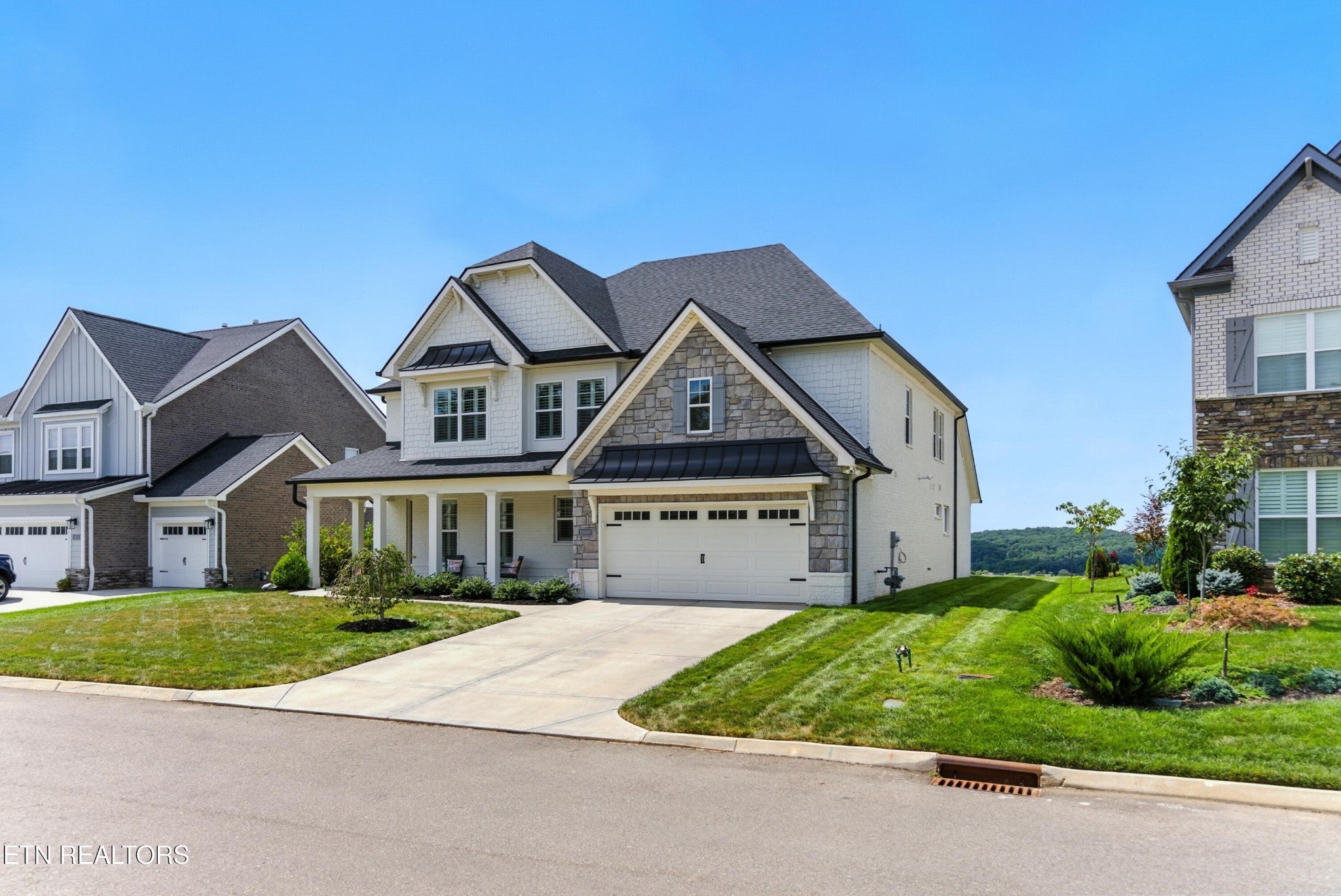 Photo of Listing #3093469