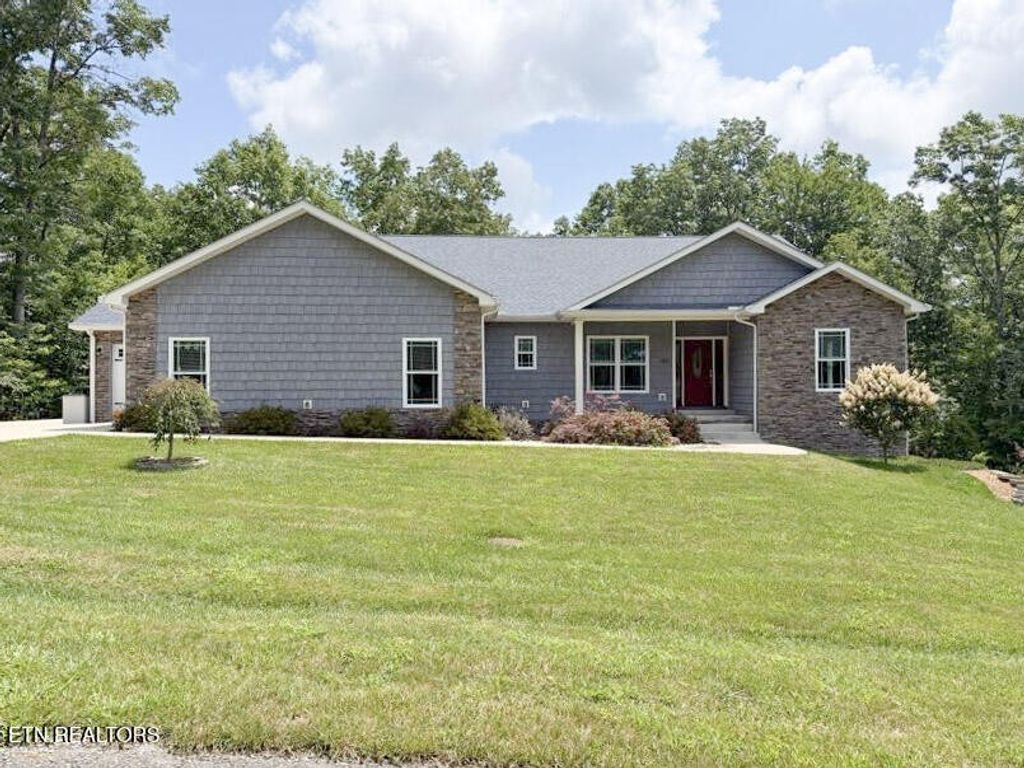 380 Mountain Preserve Pkwy, Crab Orchard