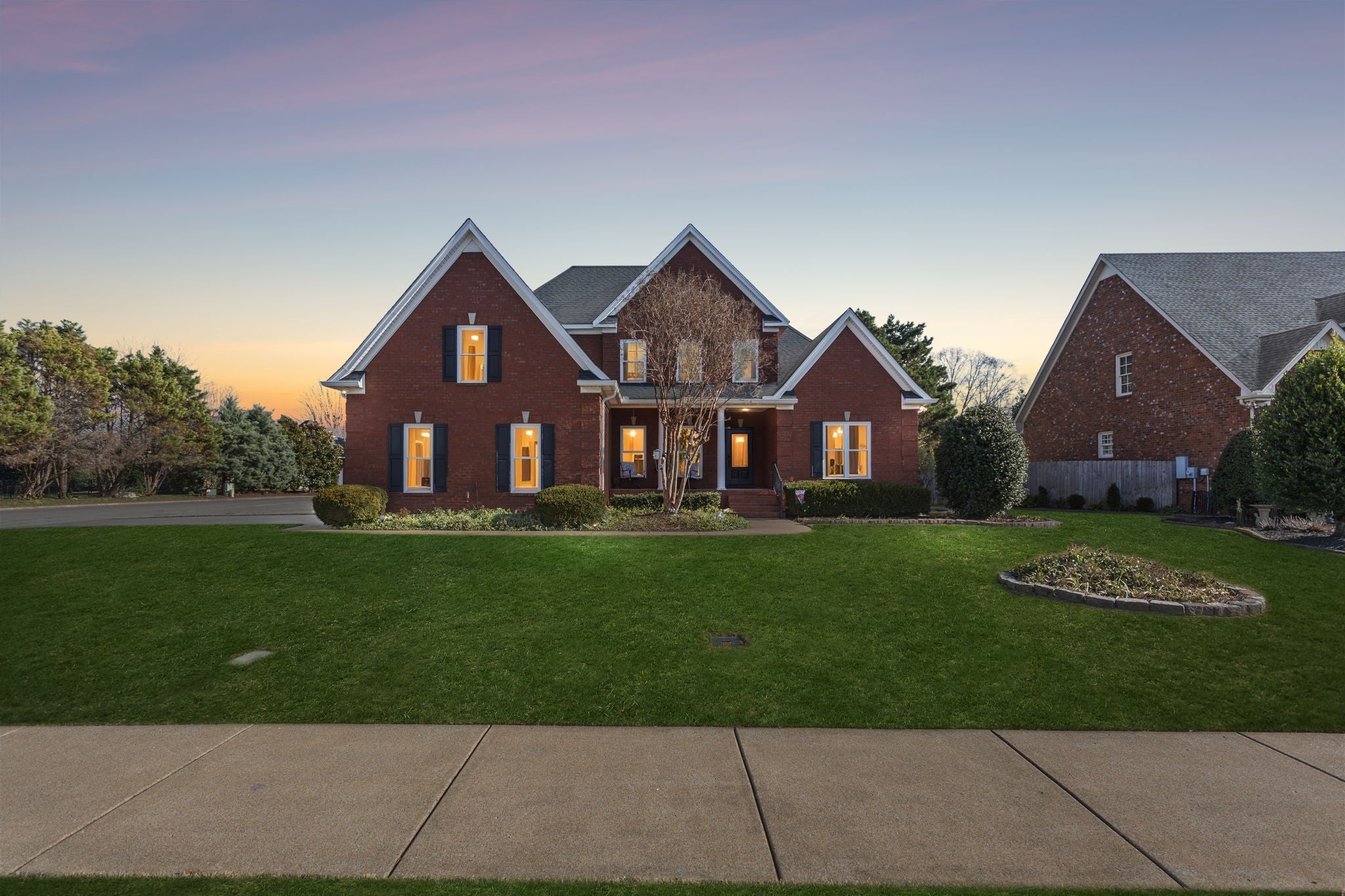 Photo of Listing #3093515