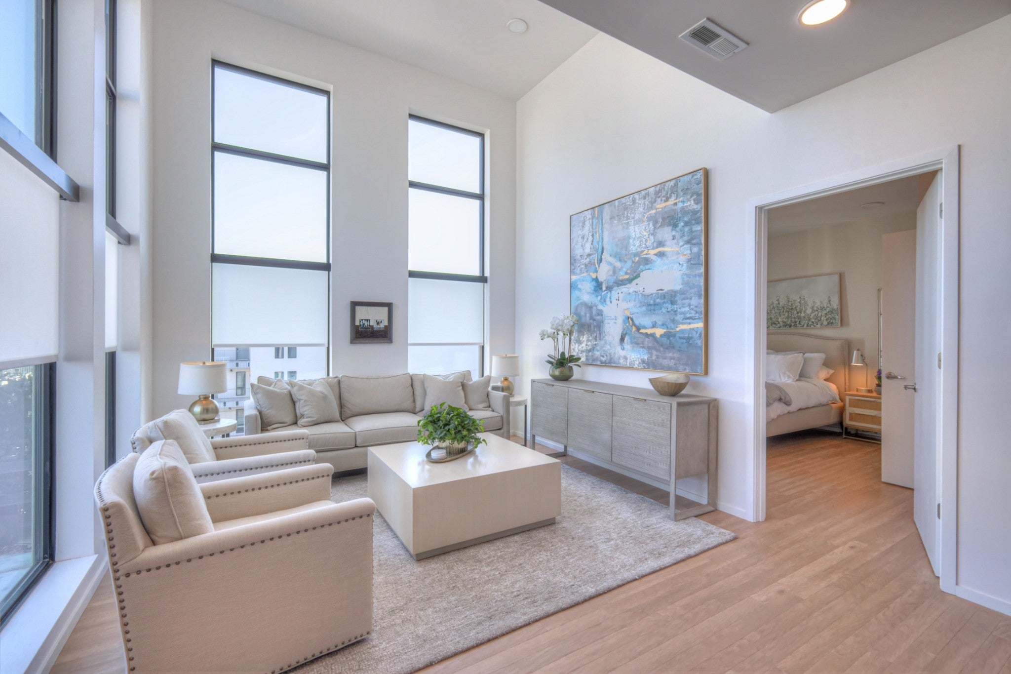 Photo of Listing #3093571