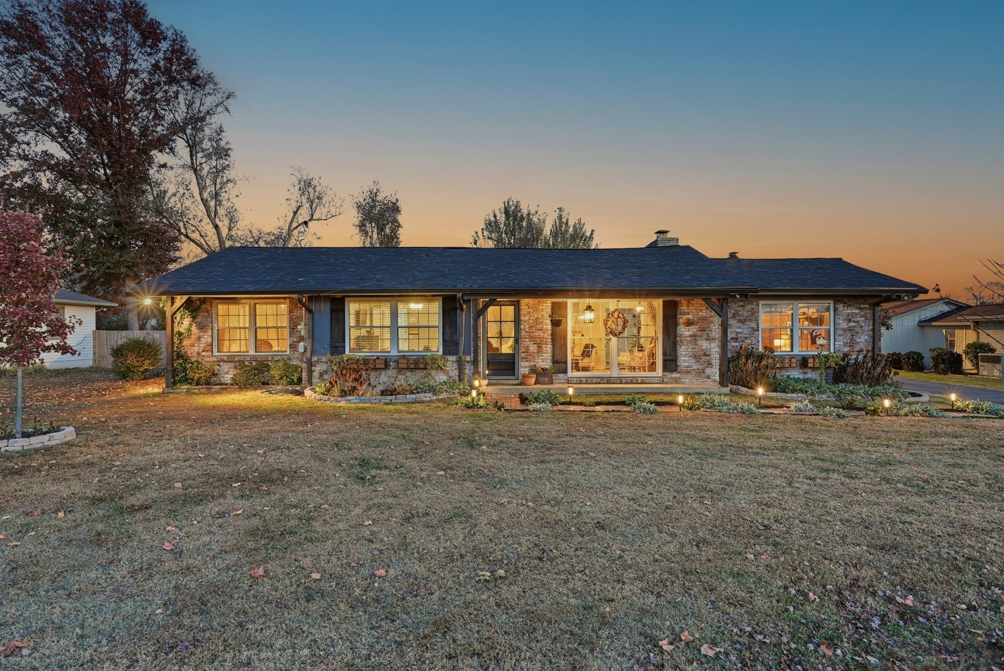 Photo of Listing #3093590