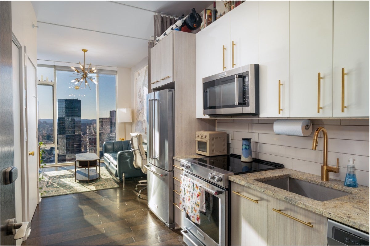 Photo of Listing #3093627