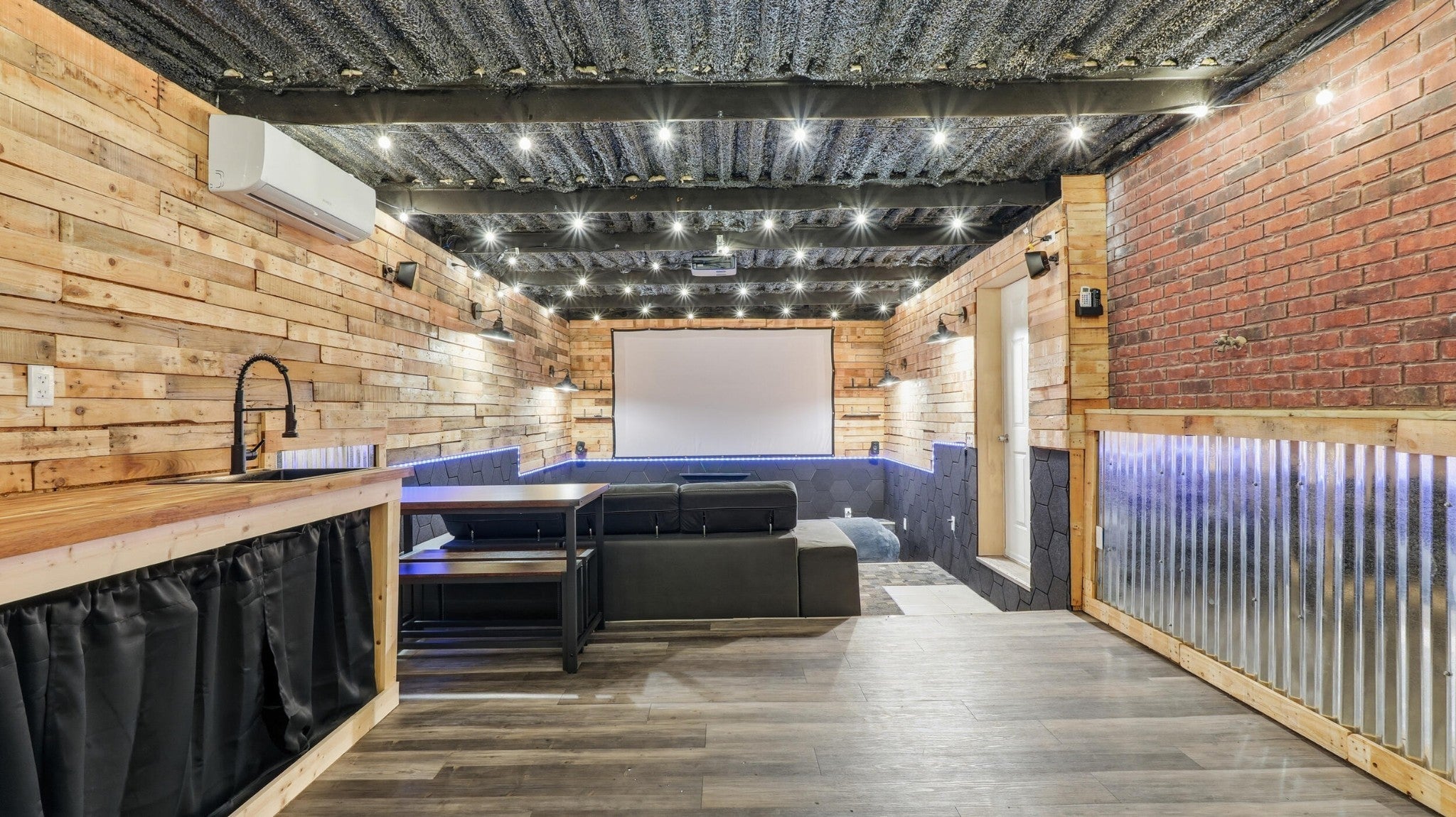 Photo of Listing #3093684