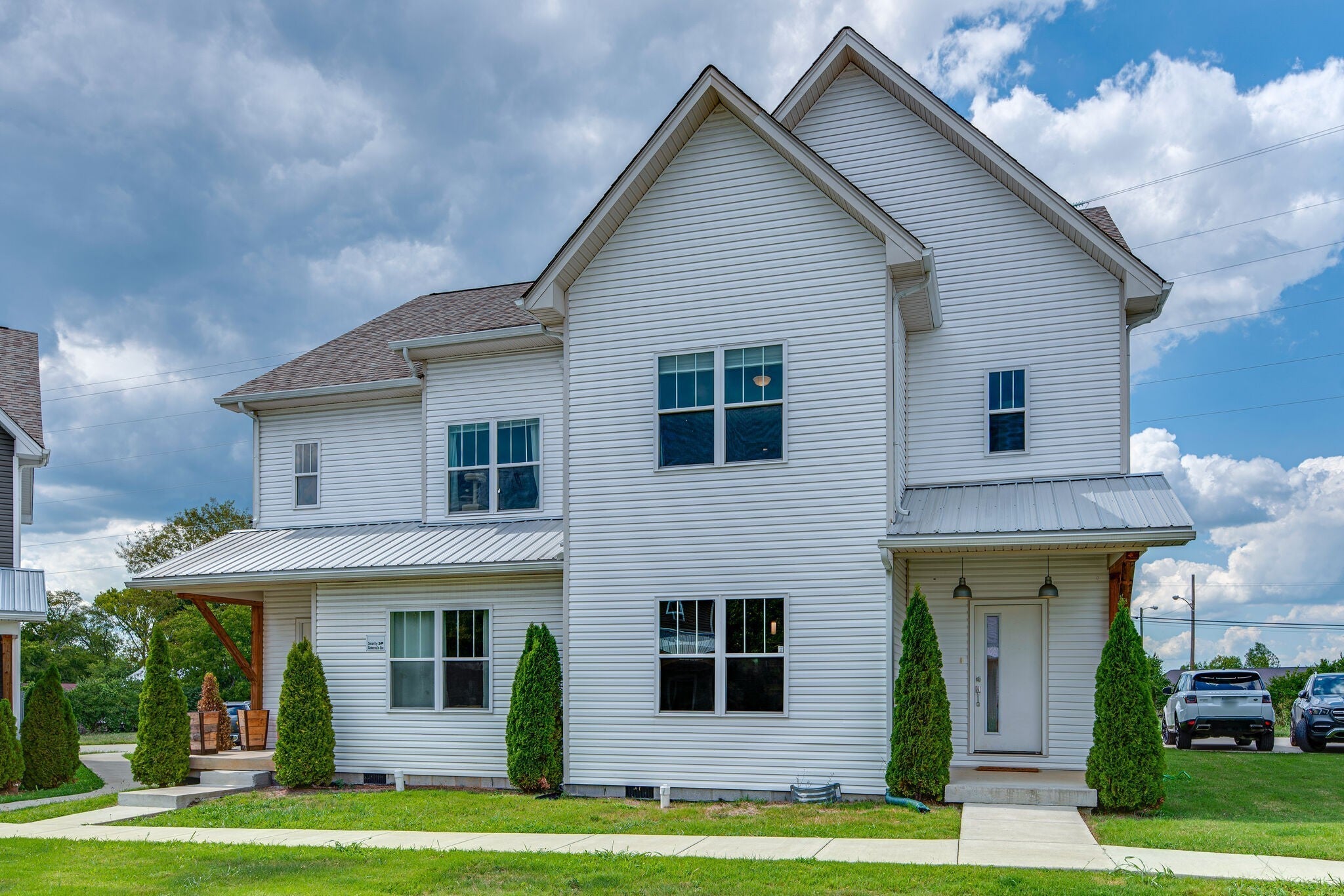 Photo of Listing #3093703