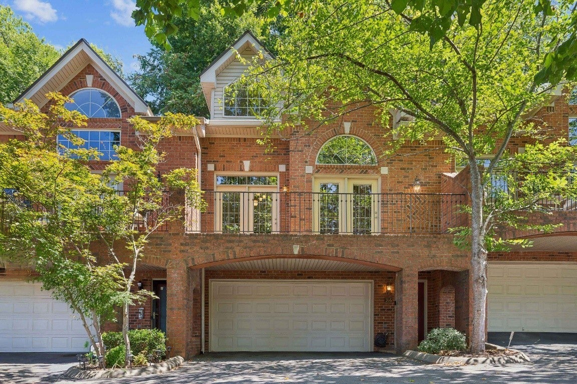 Photo of Listing #3097360