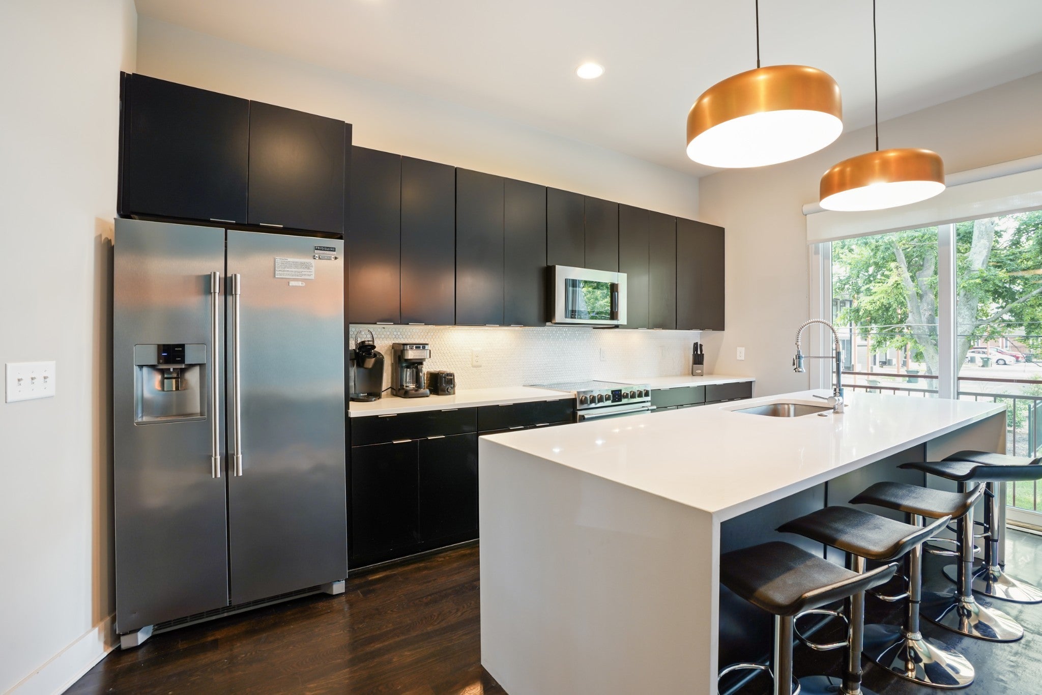 Photo of Listing #3097480