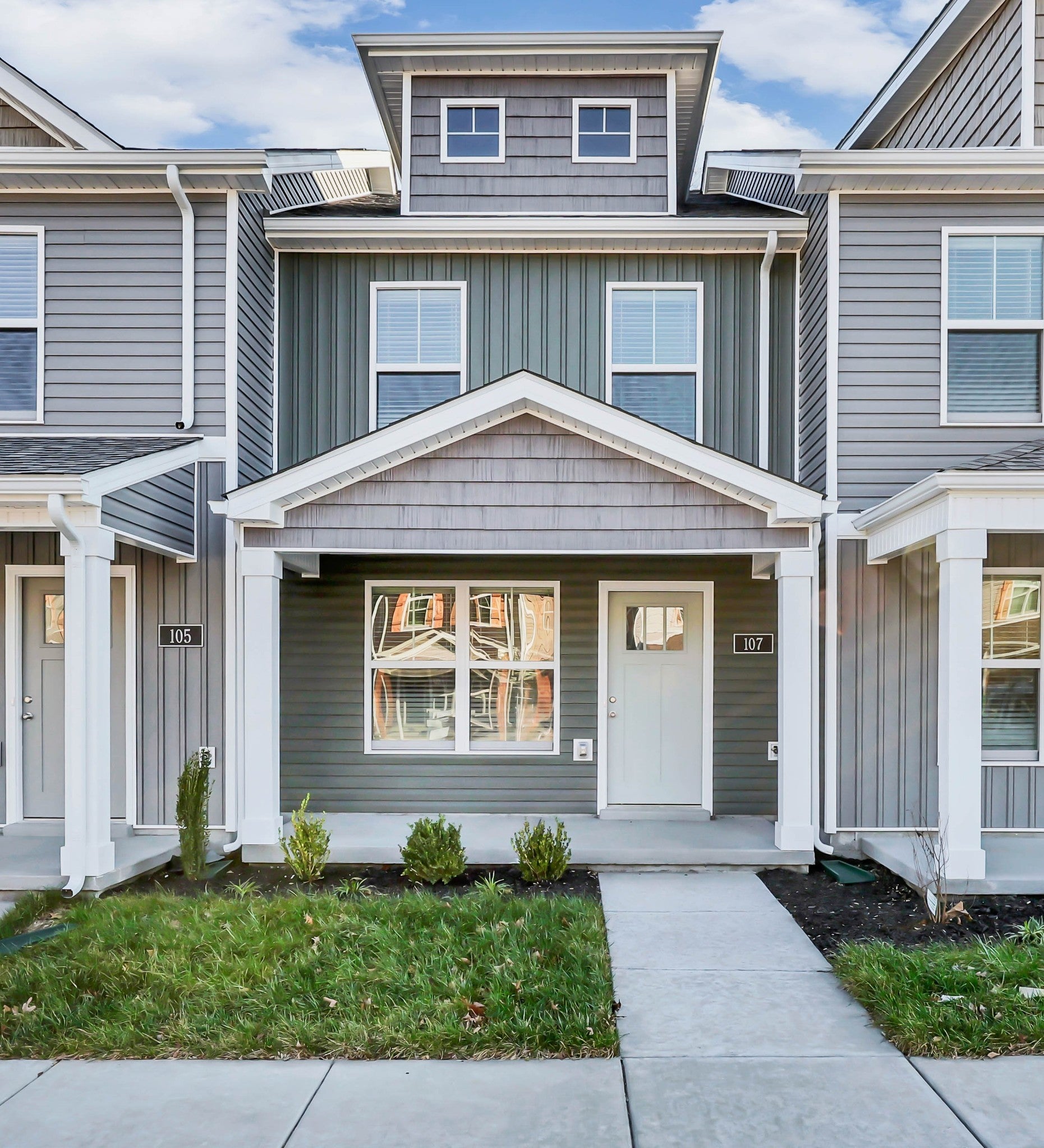 Photo of Listing #3097558