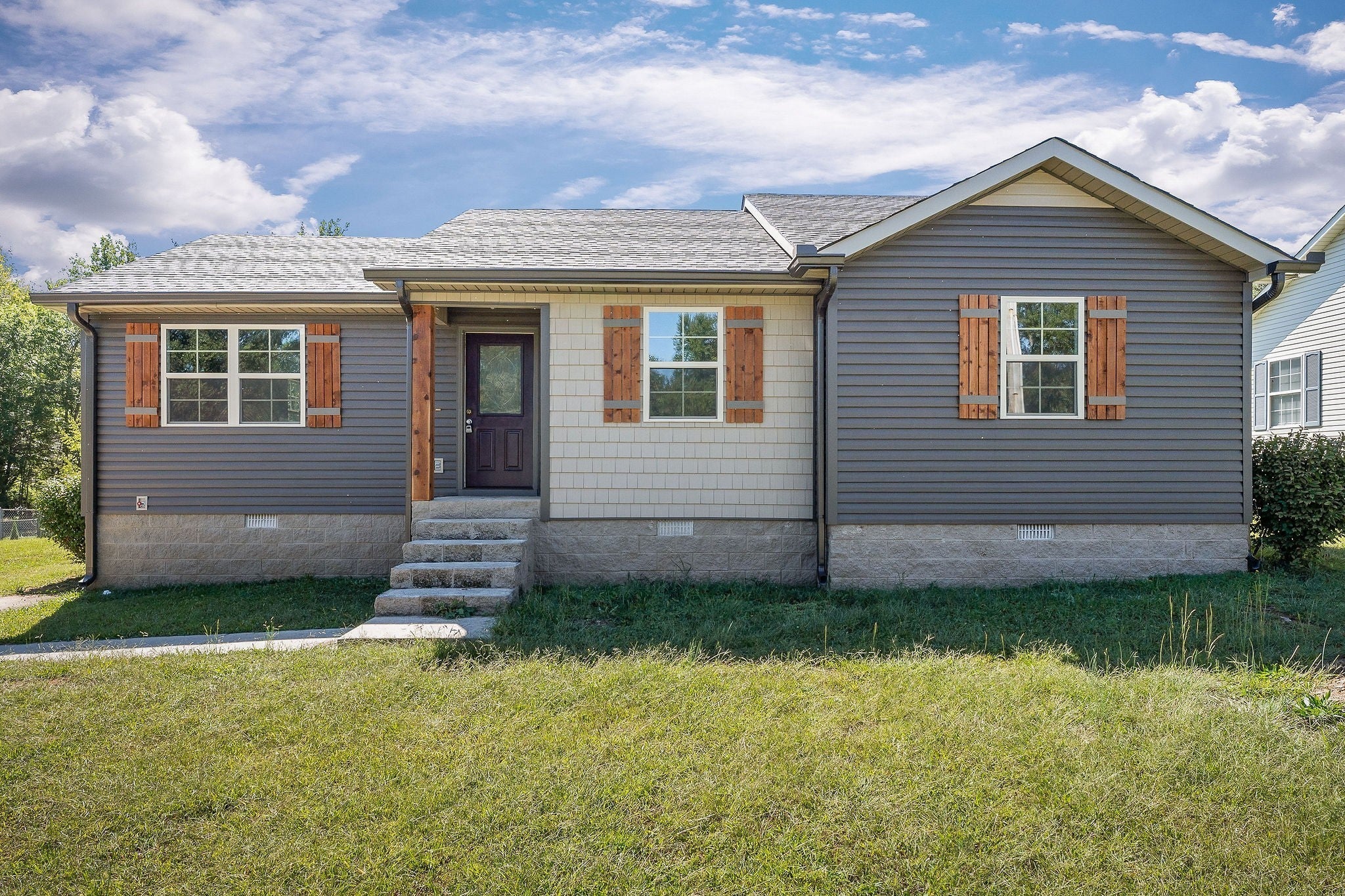 Photo of Listing #3097756