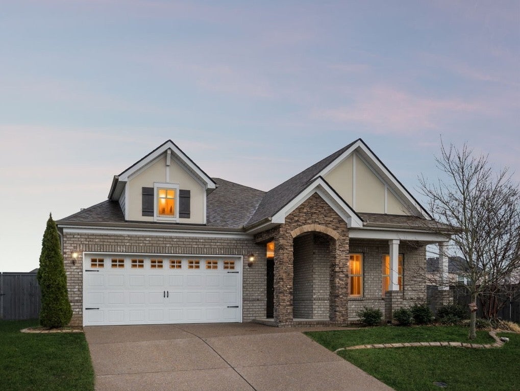 Photo of Listing #3097788