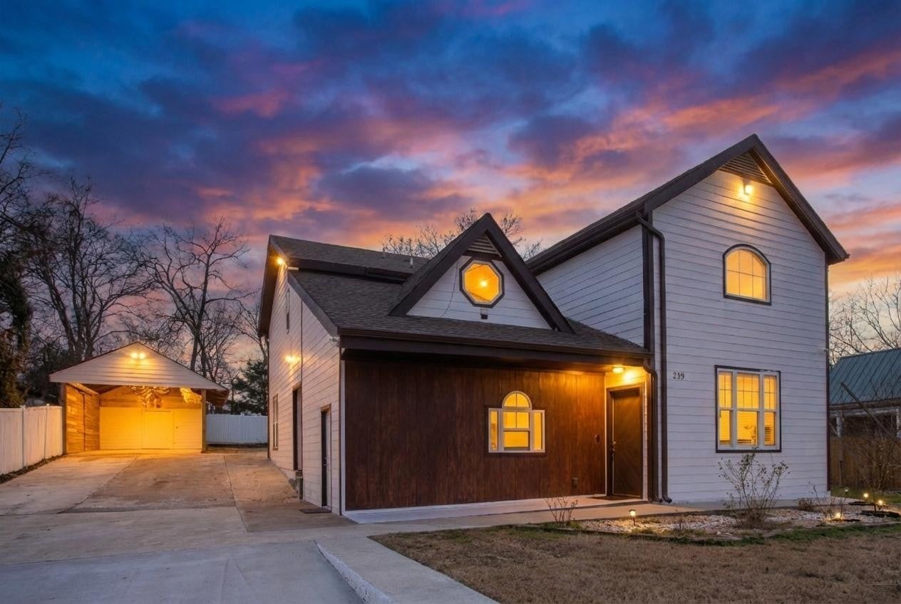 Photo of Listing #3097803