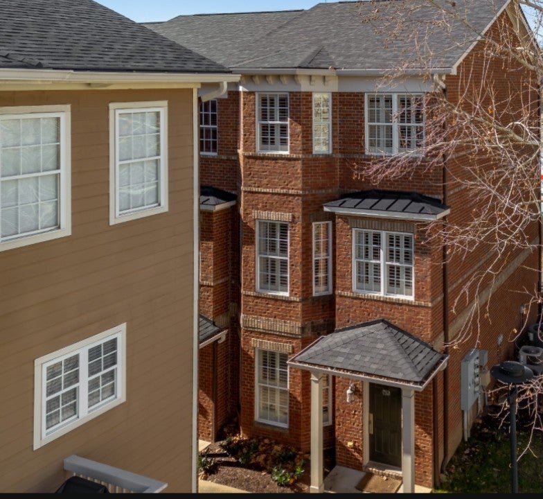 Photo of Listing #3097945