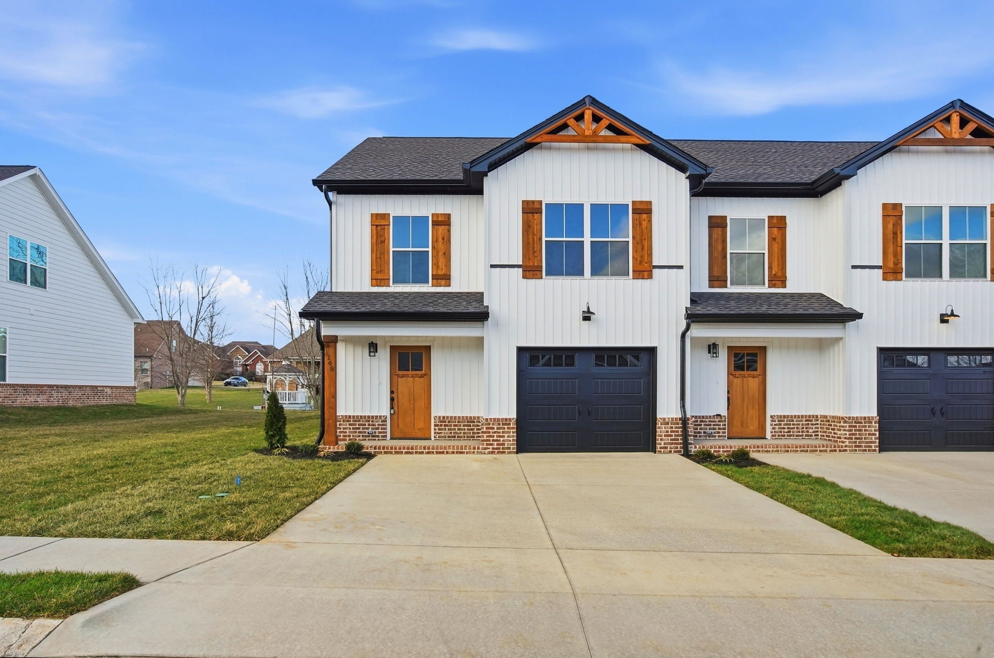 Photo of Listing #3097997